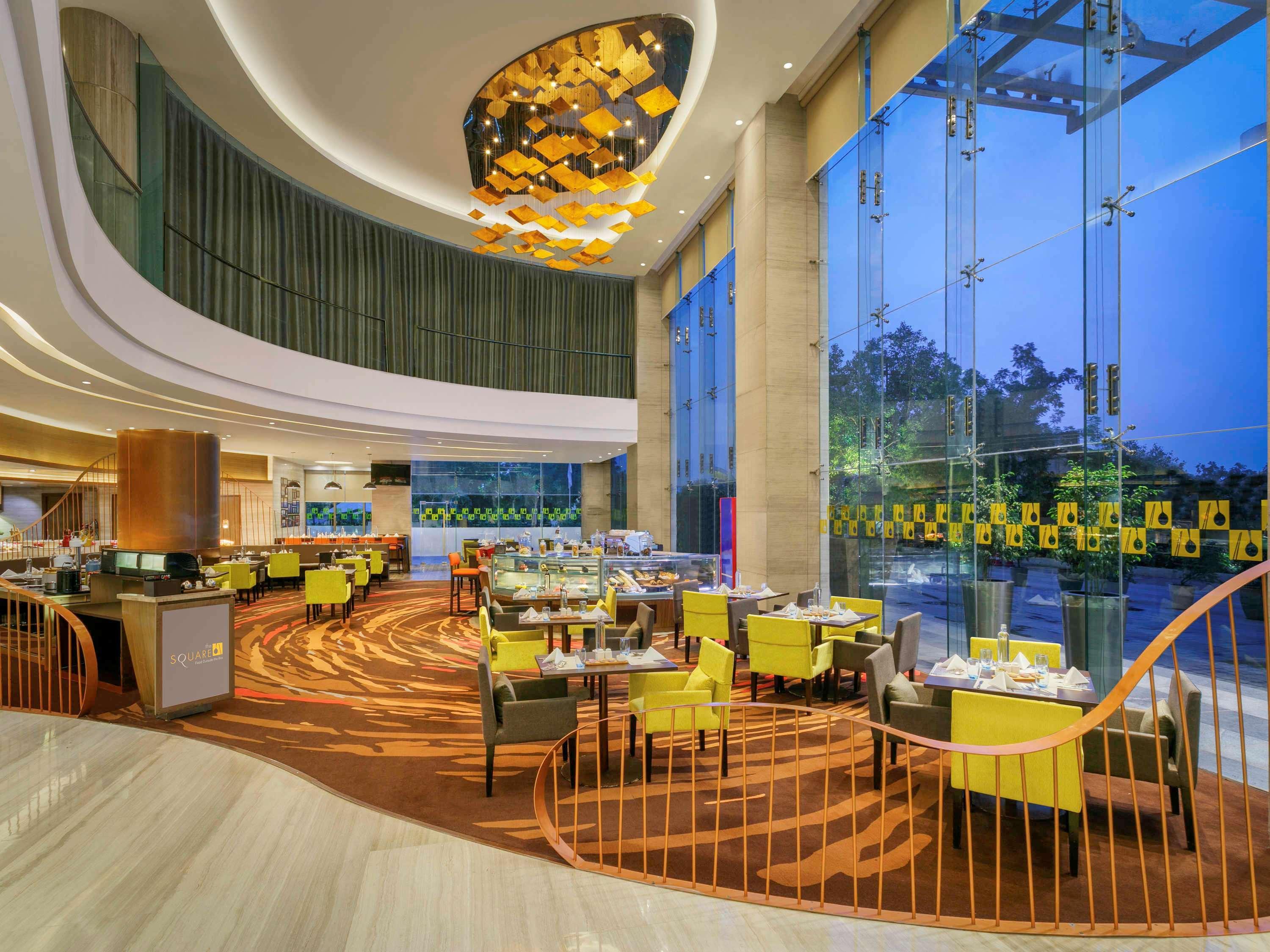 Novotel 5*