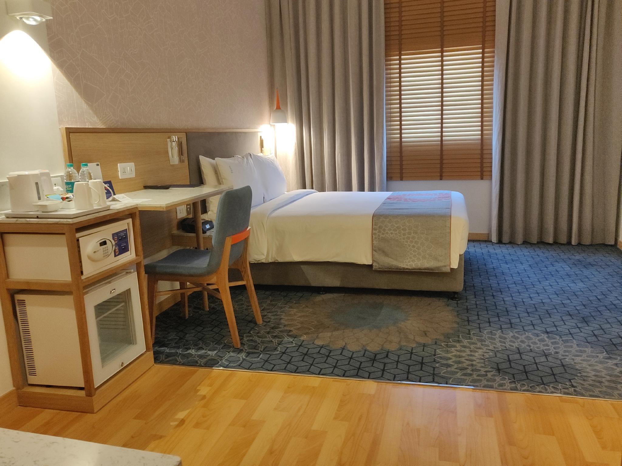 Express Prahlad Nagar By Ihg Hotel