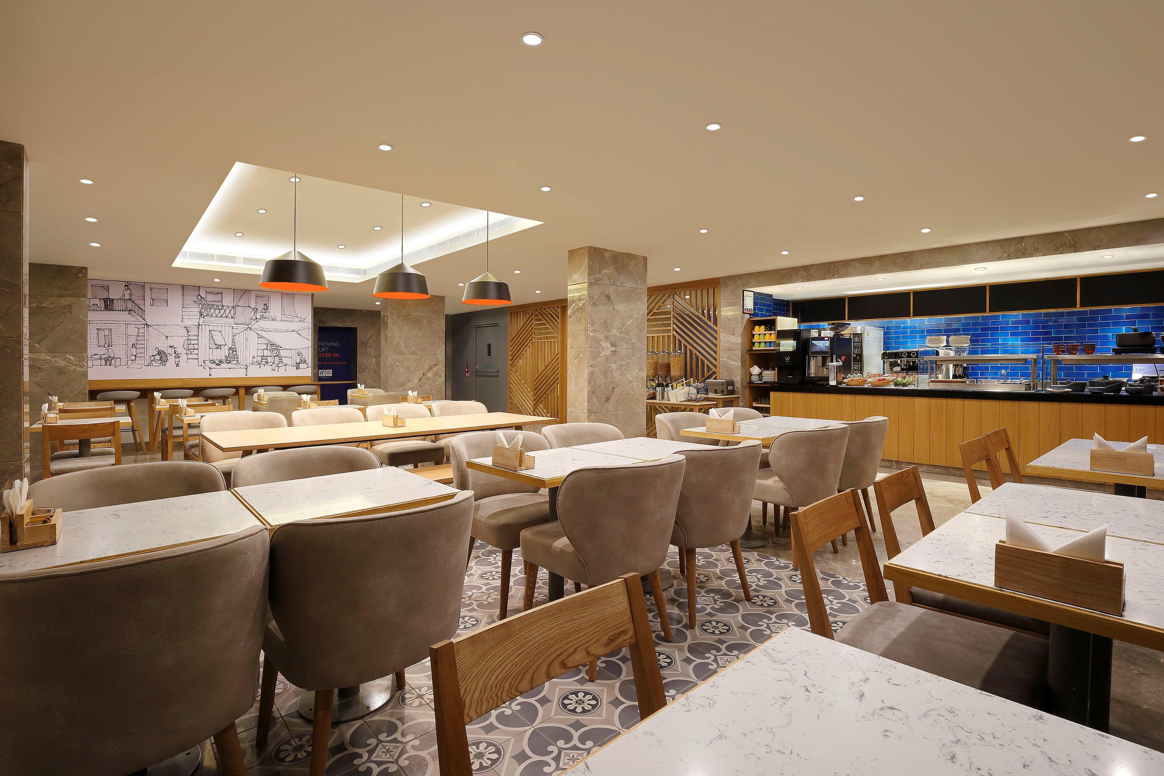 Express Prahlad Nagar By Ihg 4* Ahmedabad