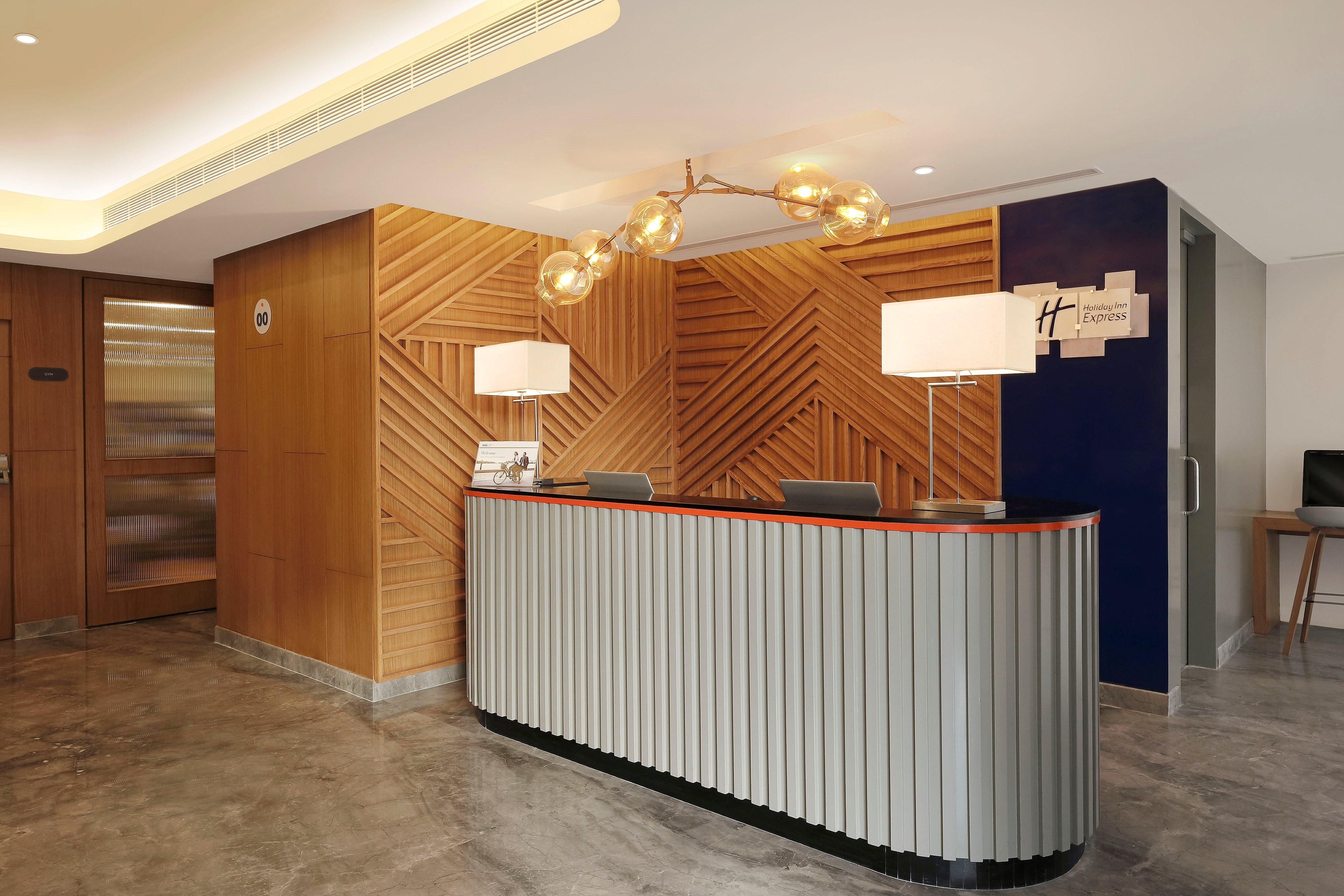 Hotel Express Prahlad Nagar By Ihg