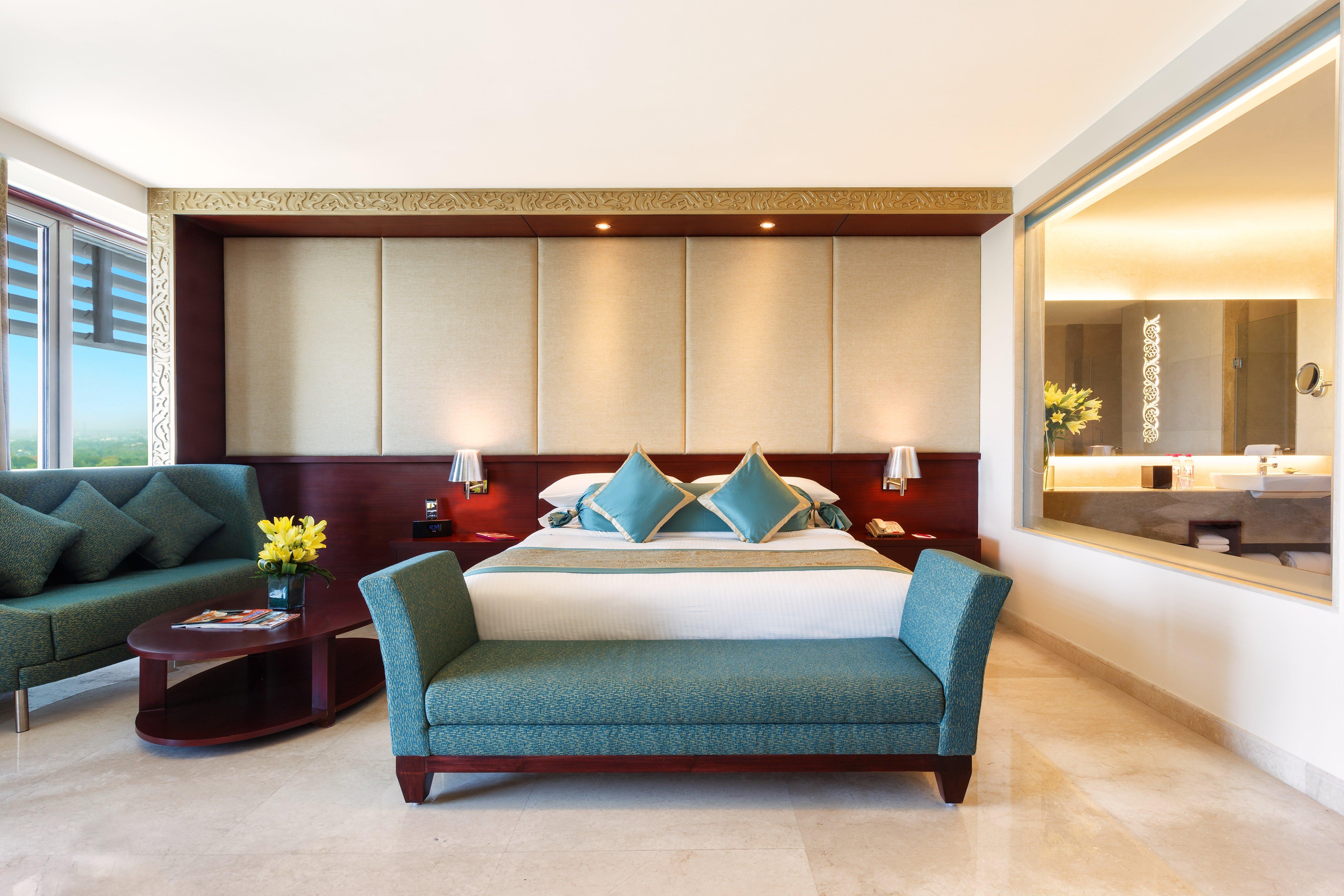 Crowne Plaza Centre By Ihg Hotel 5*