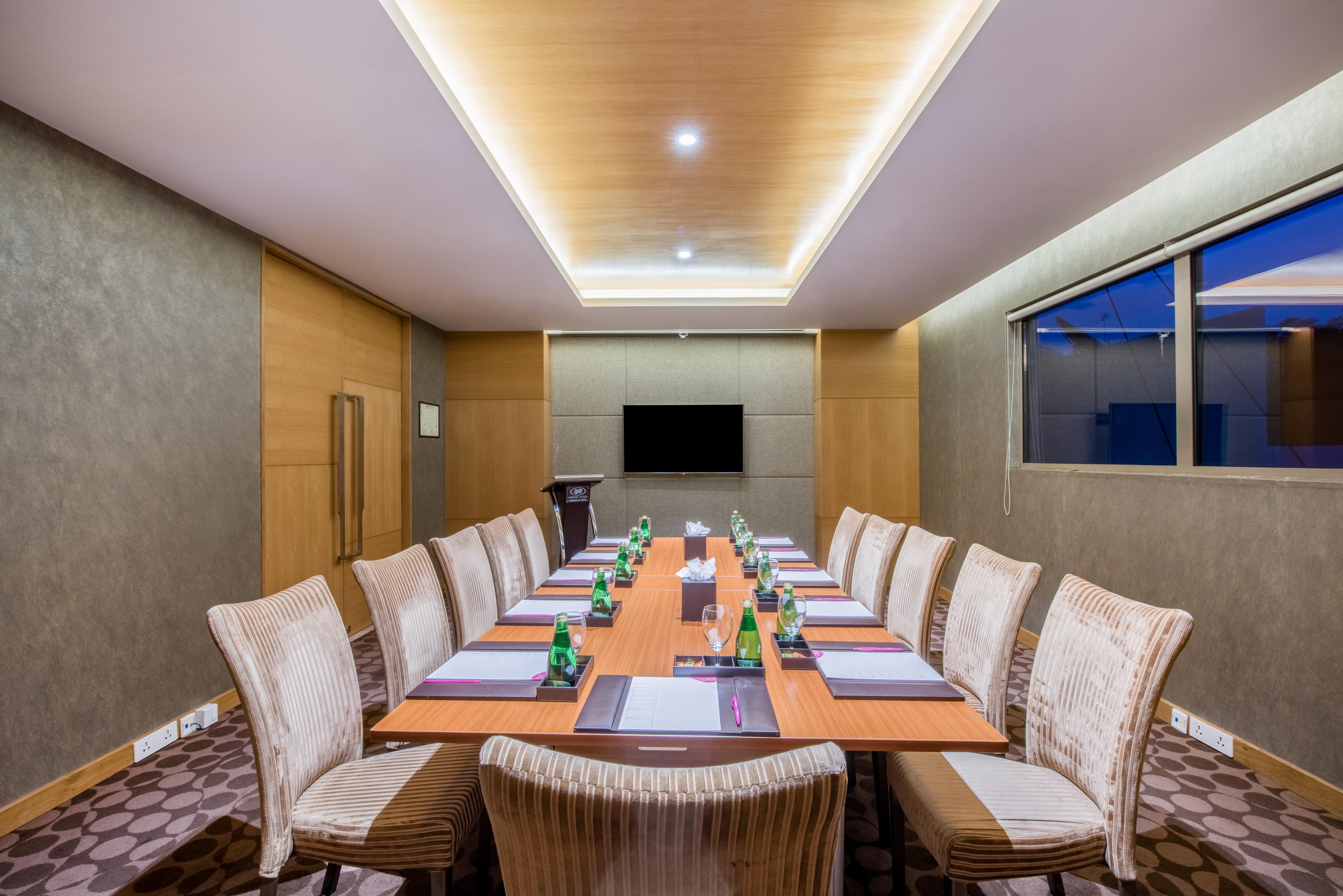 Hotel Crowne Plaza Centre By Ihg Ahmedabad