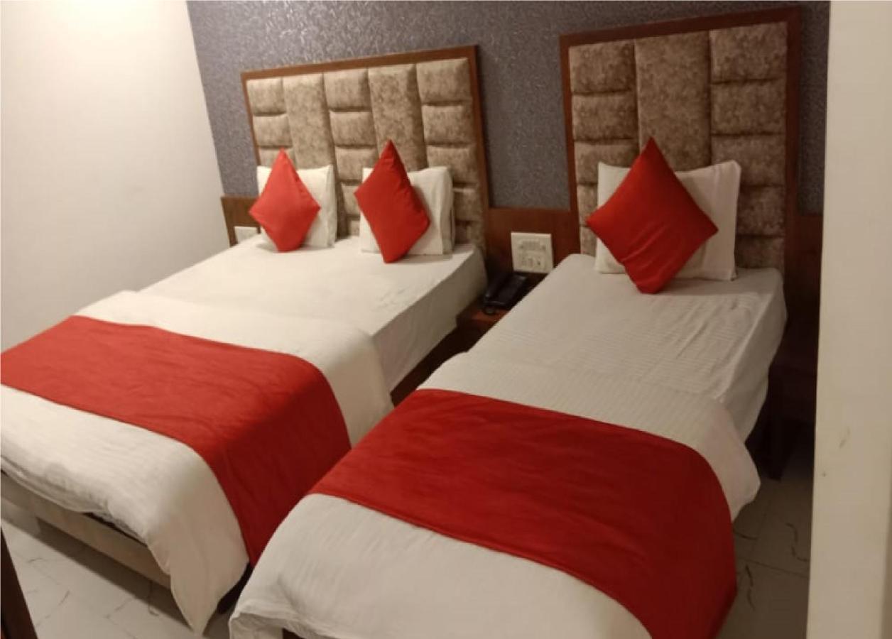 Lux Hotel Ahmedabad