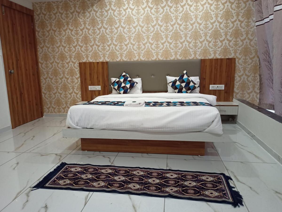 Rising Hotel Ahmedabad