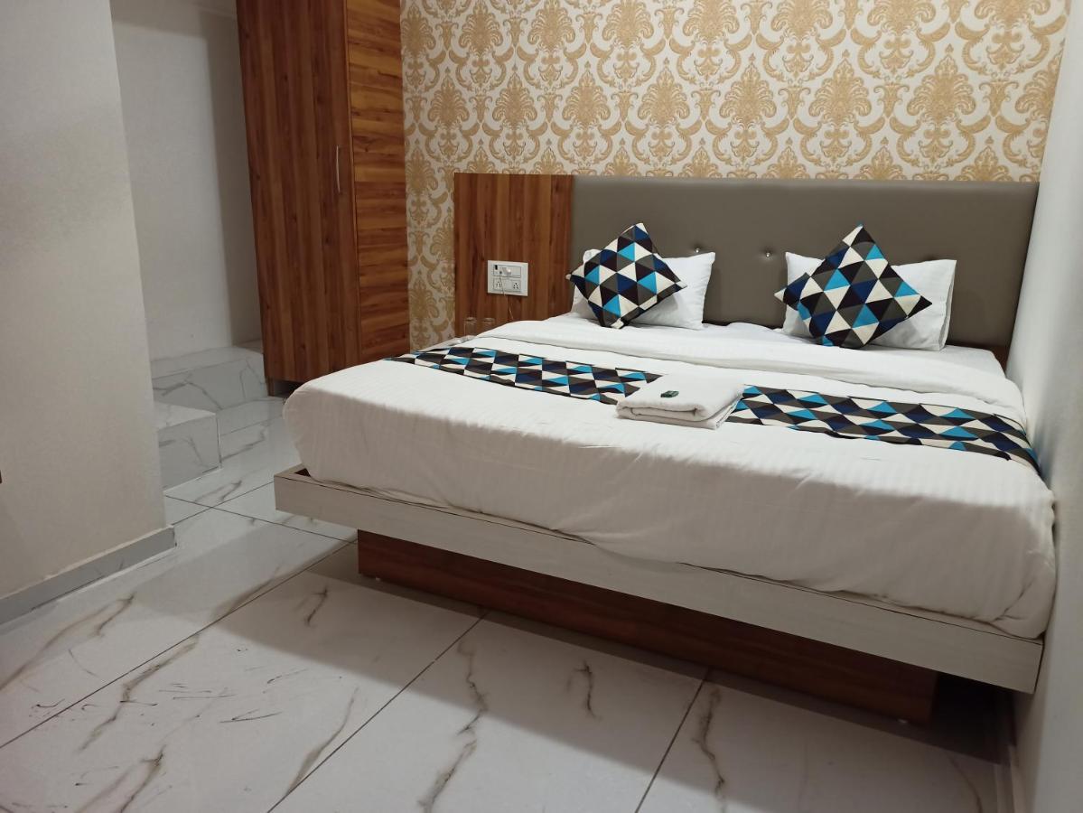 Hotel Rising Ahmedabad