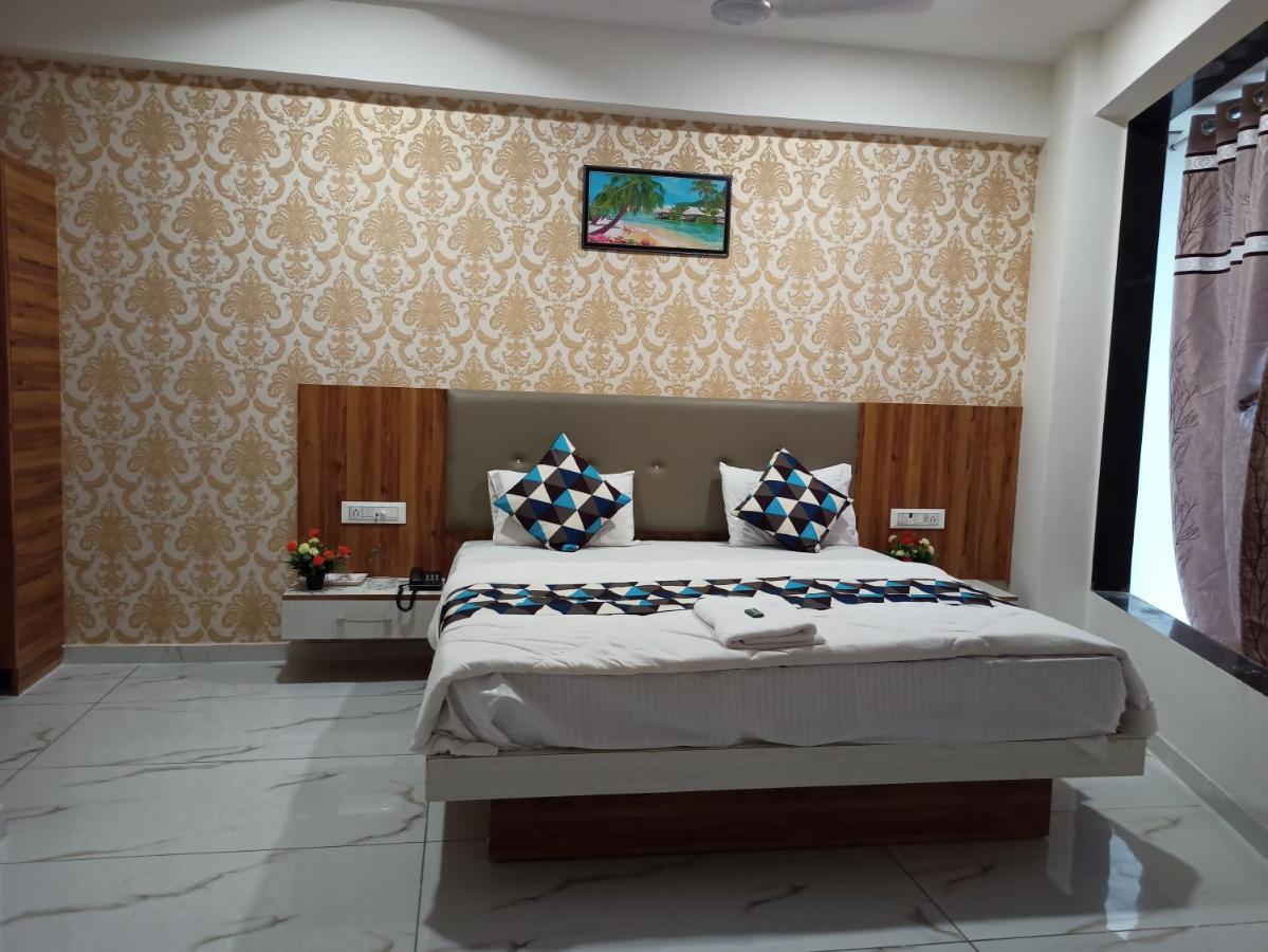 Rising 3* Ahmedabad