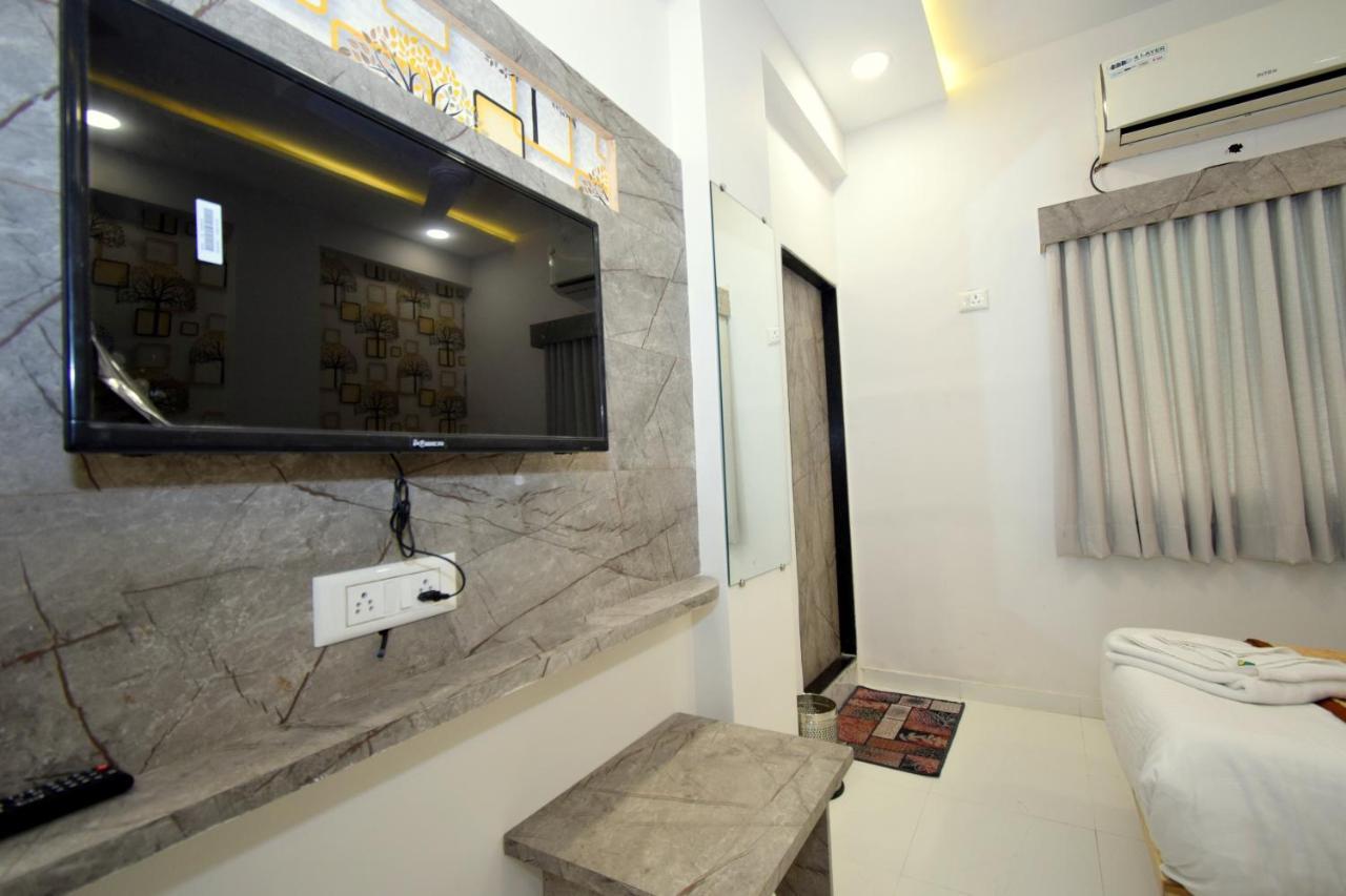 Hotel A1 Vastrapur 3*