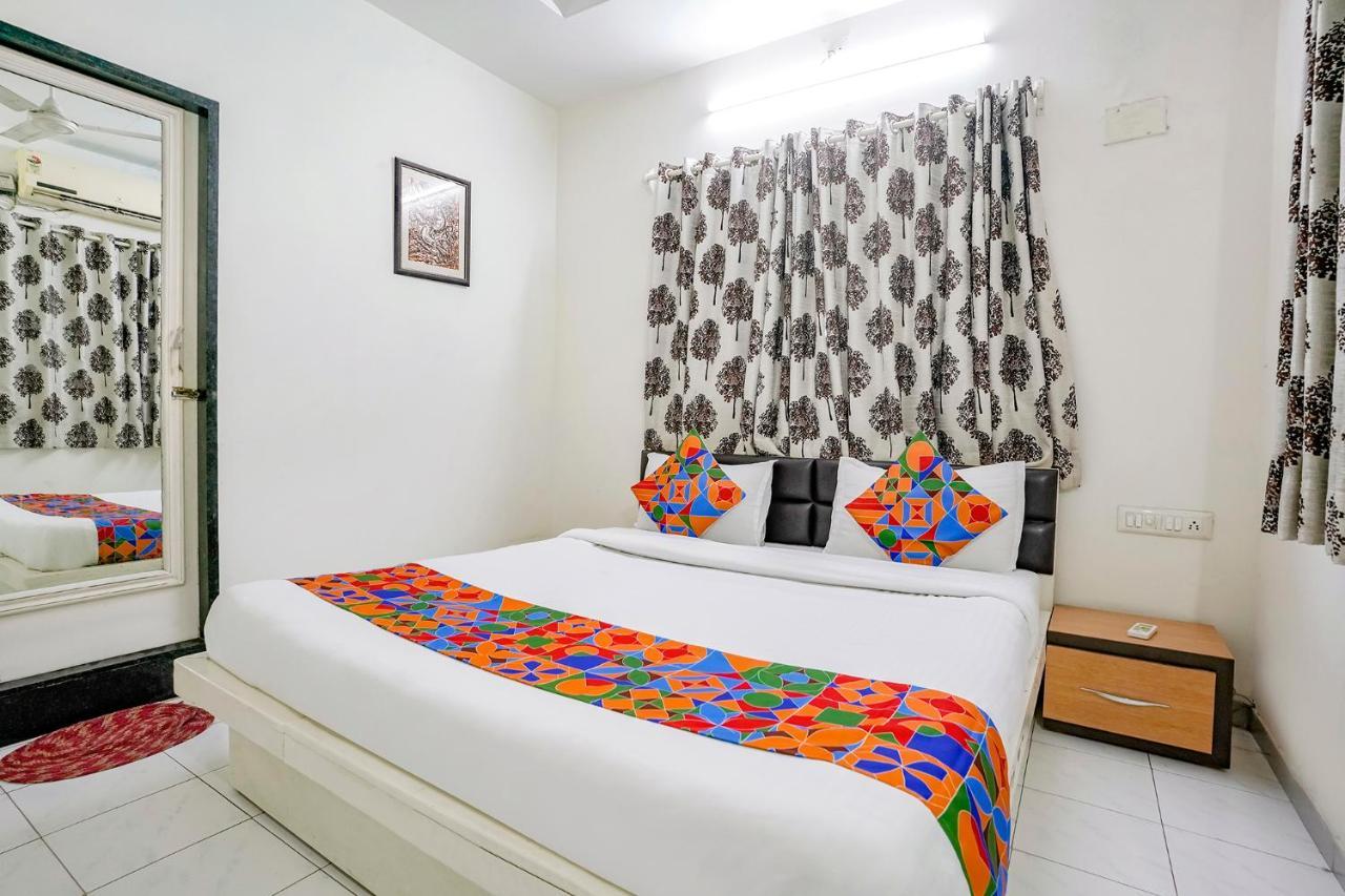 Fabexpress Jade Homestay Hotel