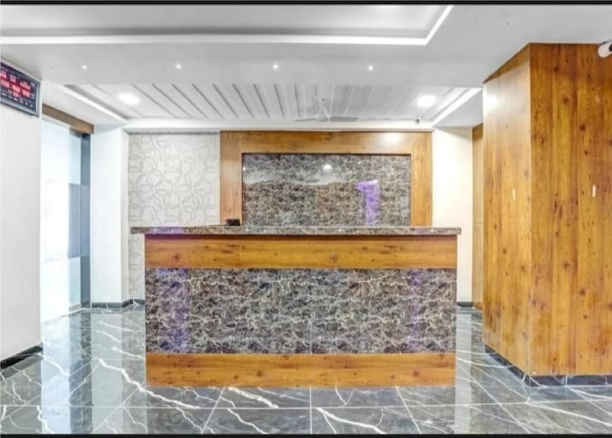 Hotel Lux 3*