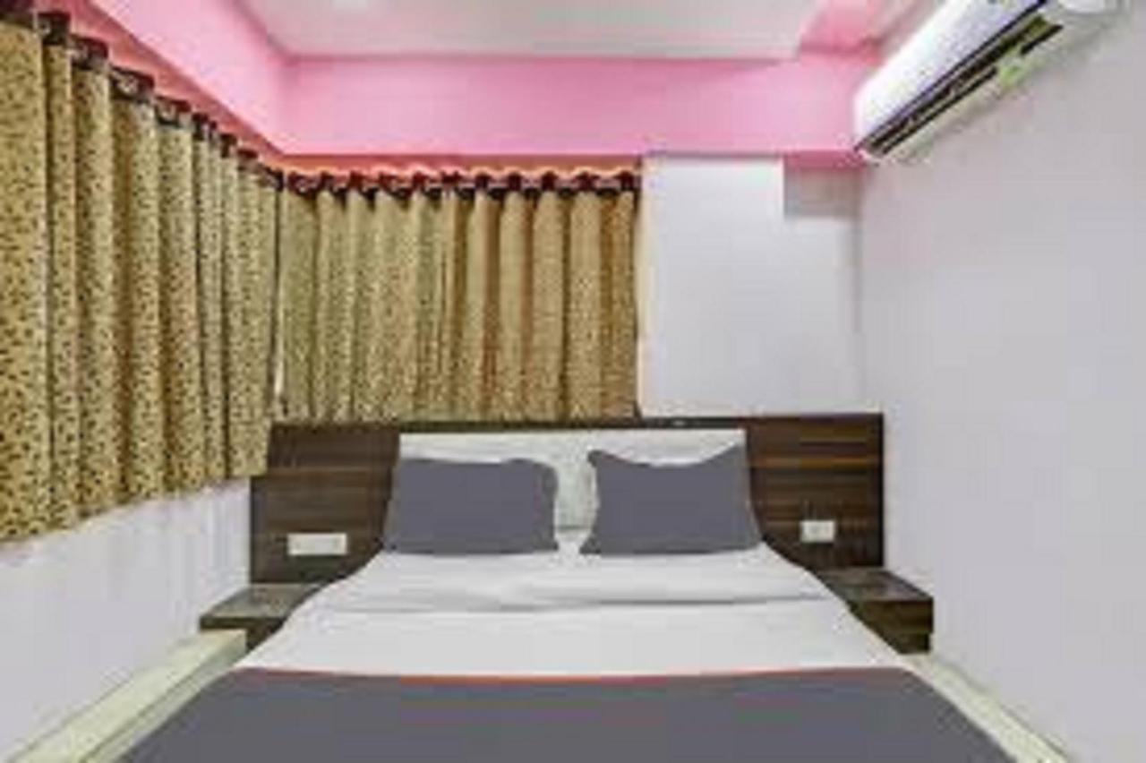 Motera Hotel 3*