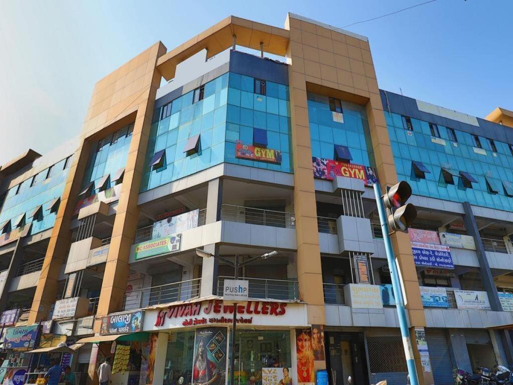 Hotel Tulip Plaza Ahmedabad