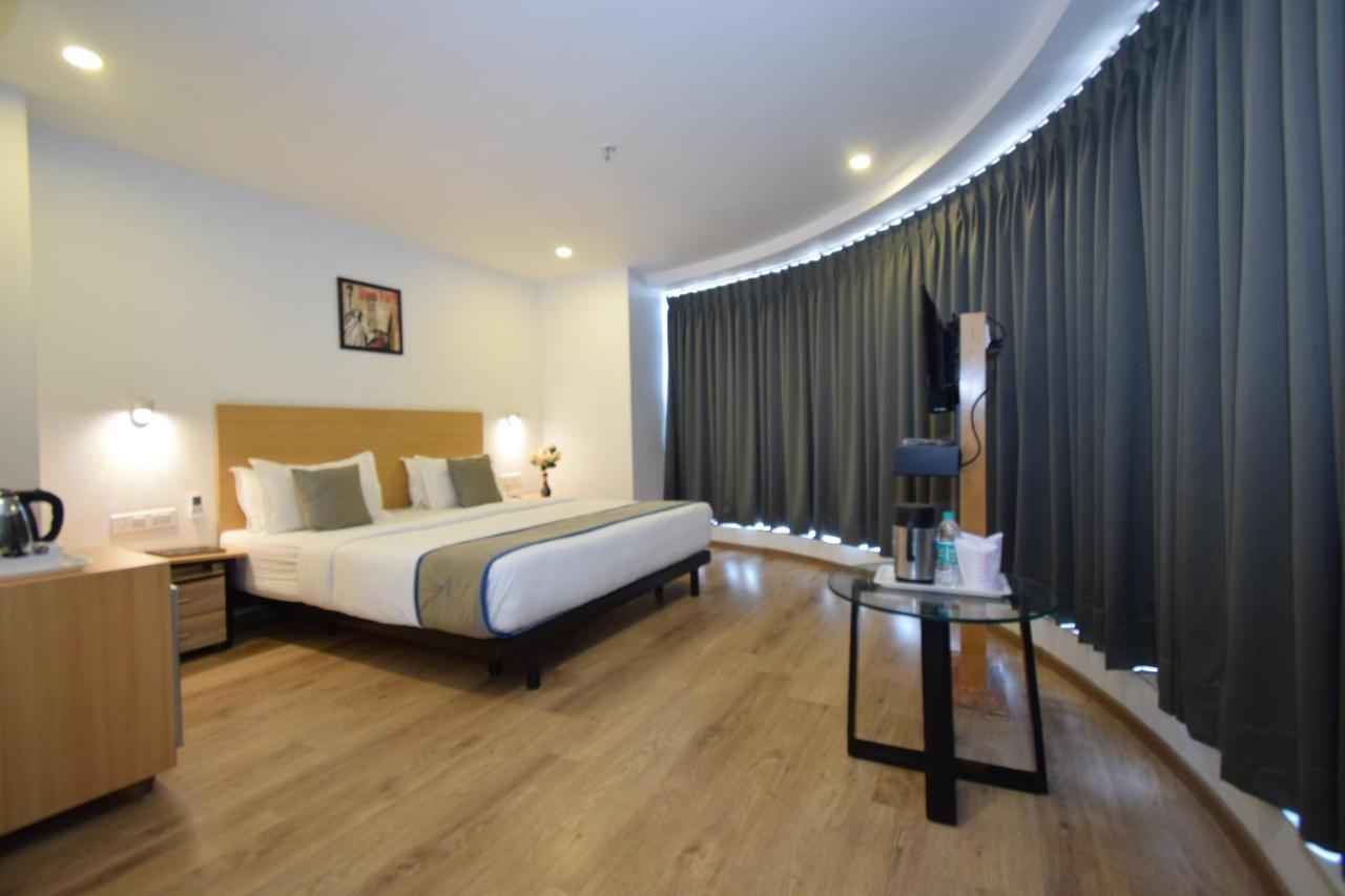 Hotel Ginger Rto Circle 3*