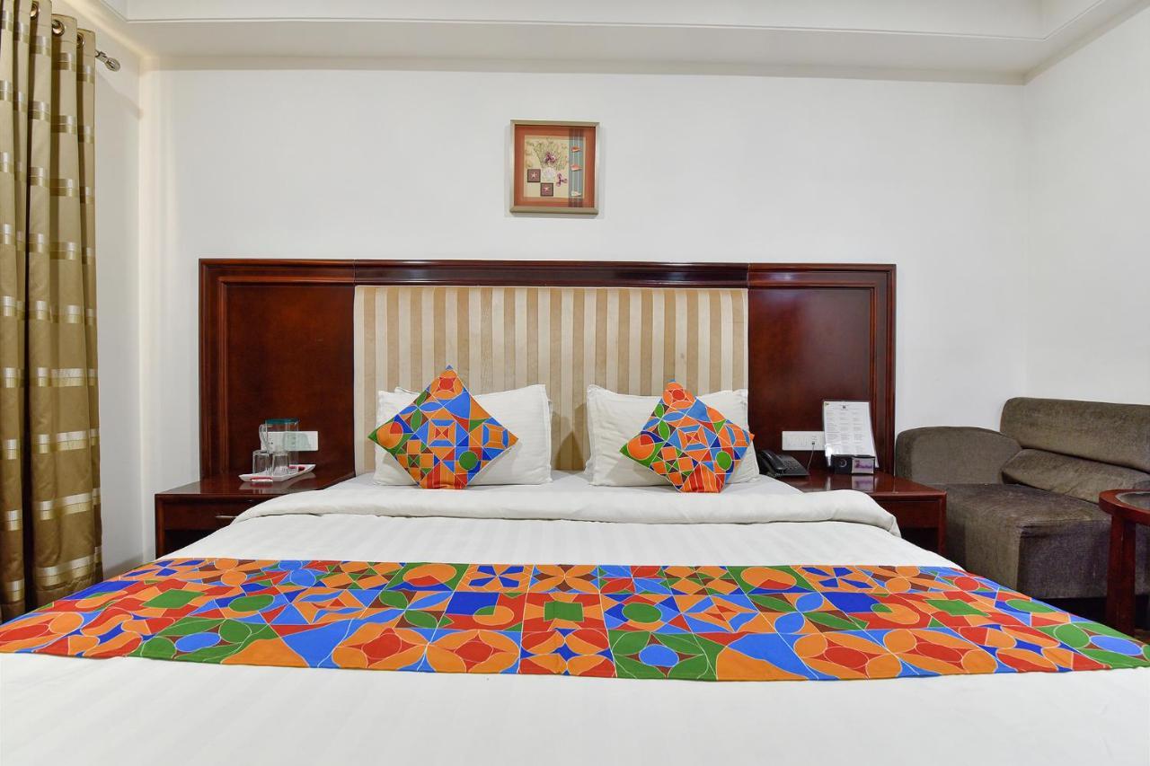 Fabhotel Prime Dev Aadi Hotel