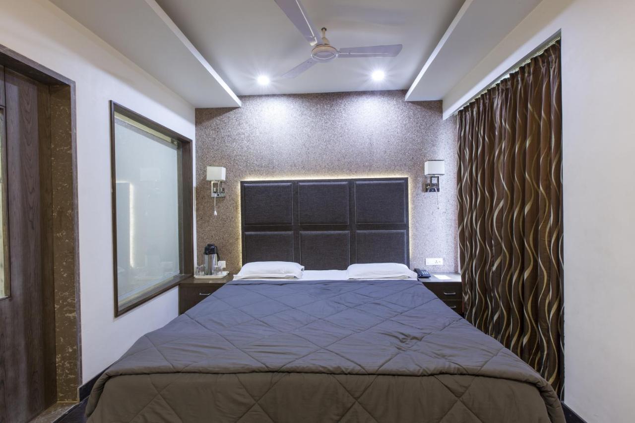 Host Ahmedabad