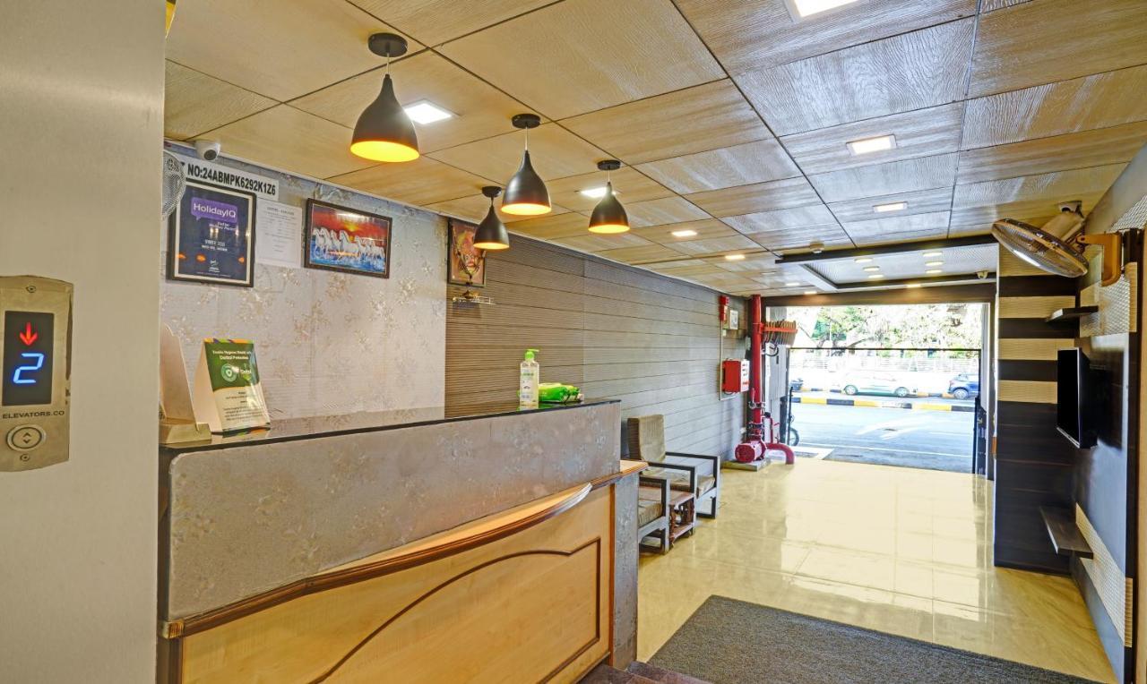 Itsy Aakash,100 Mts From Sardar Patel Stadium Hotel Ahmedabad