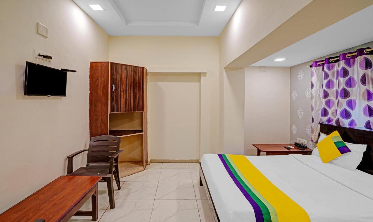 Hotel Itsy Aakash,100 Mts From Sardar Patel Stadium 3*