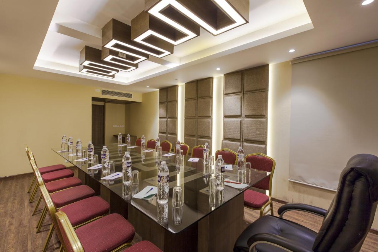 Host Hotel 3*