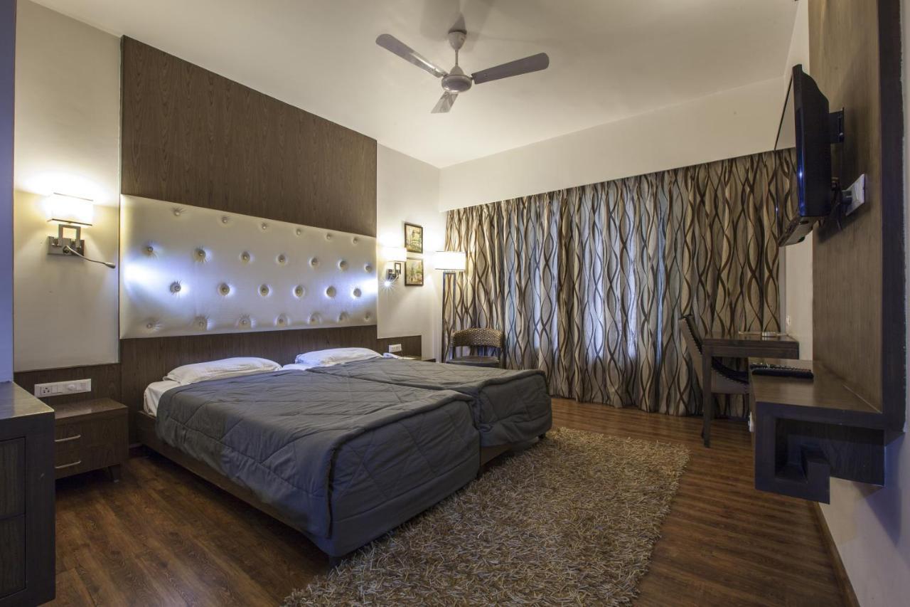 Hotel Host 3*