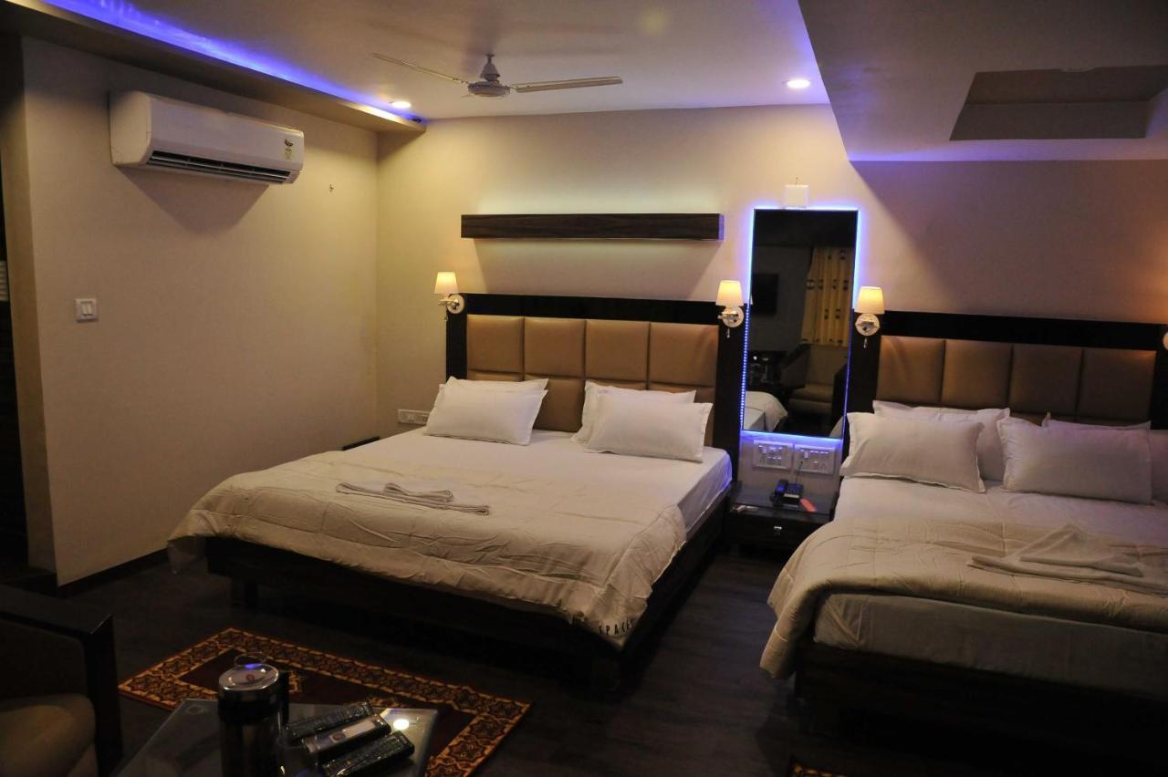 Anjani Hotel 2*