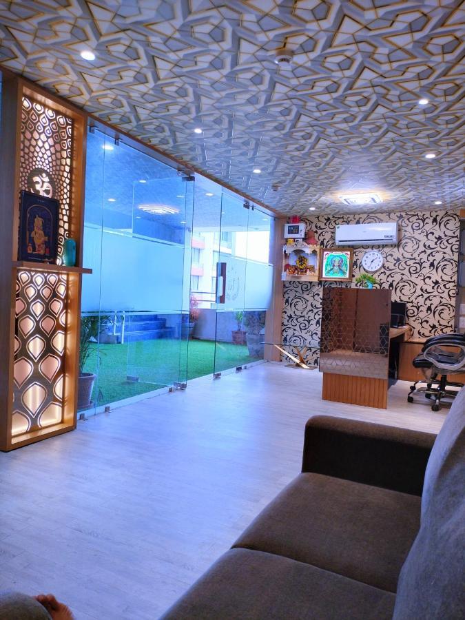 Kiran Hotel Ahmedabad