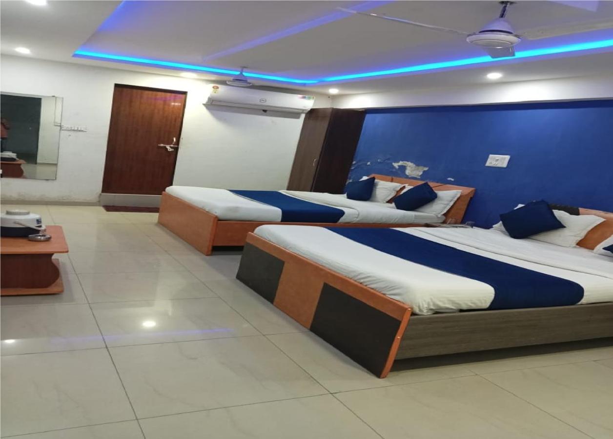 Sangam Hotel 3*