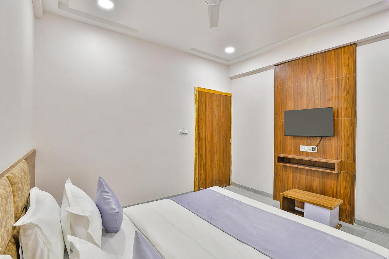 Fabhotel Parkland A 3* Ahmedabad