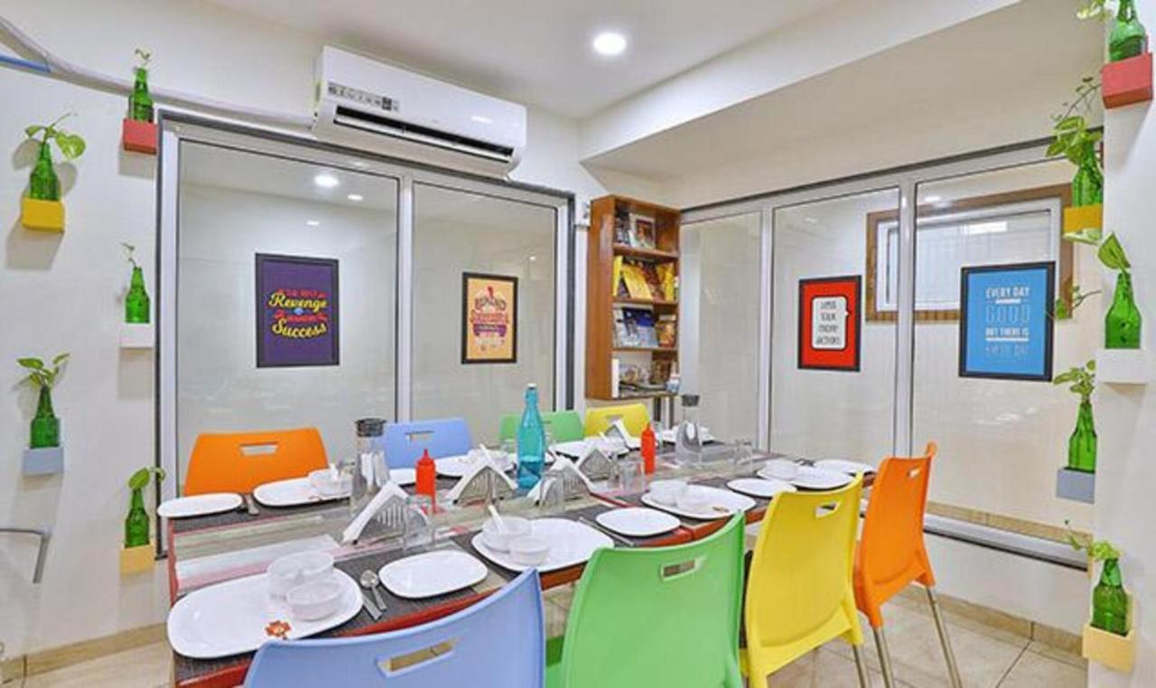 Leo Hotel 3*