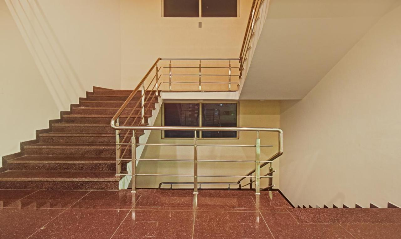 Luxura, Hotel 3*