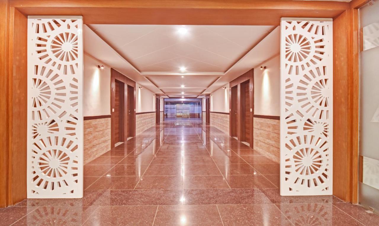 Luxura, 3* Ahmedabad
