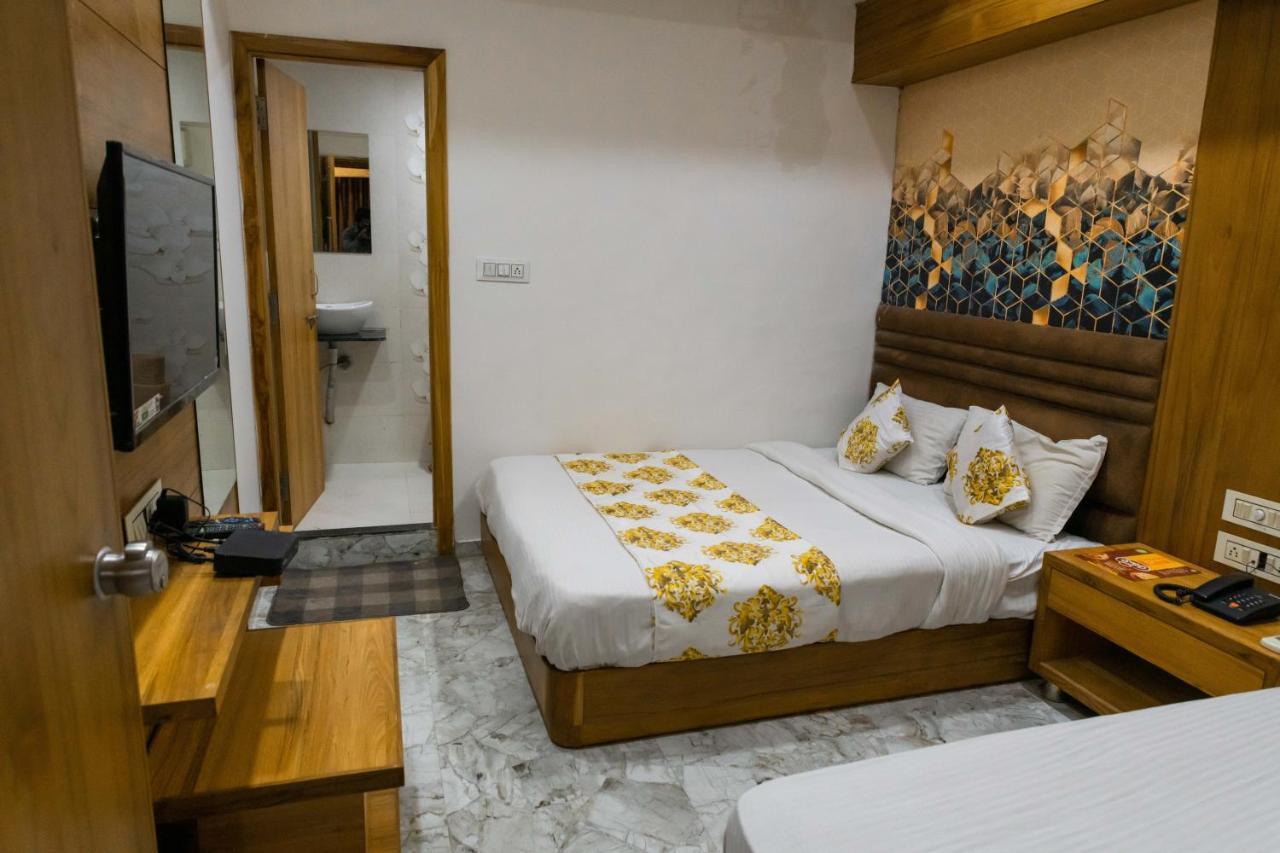Sai Hotel 2*