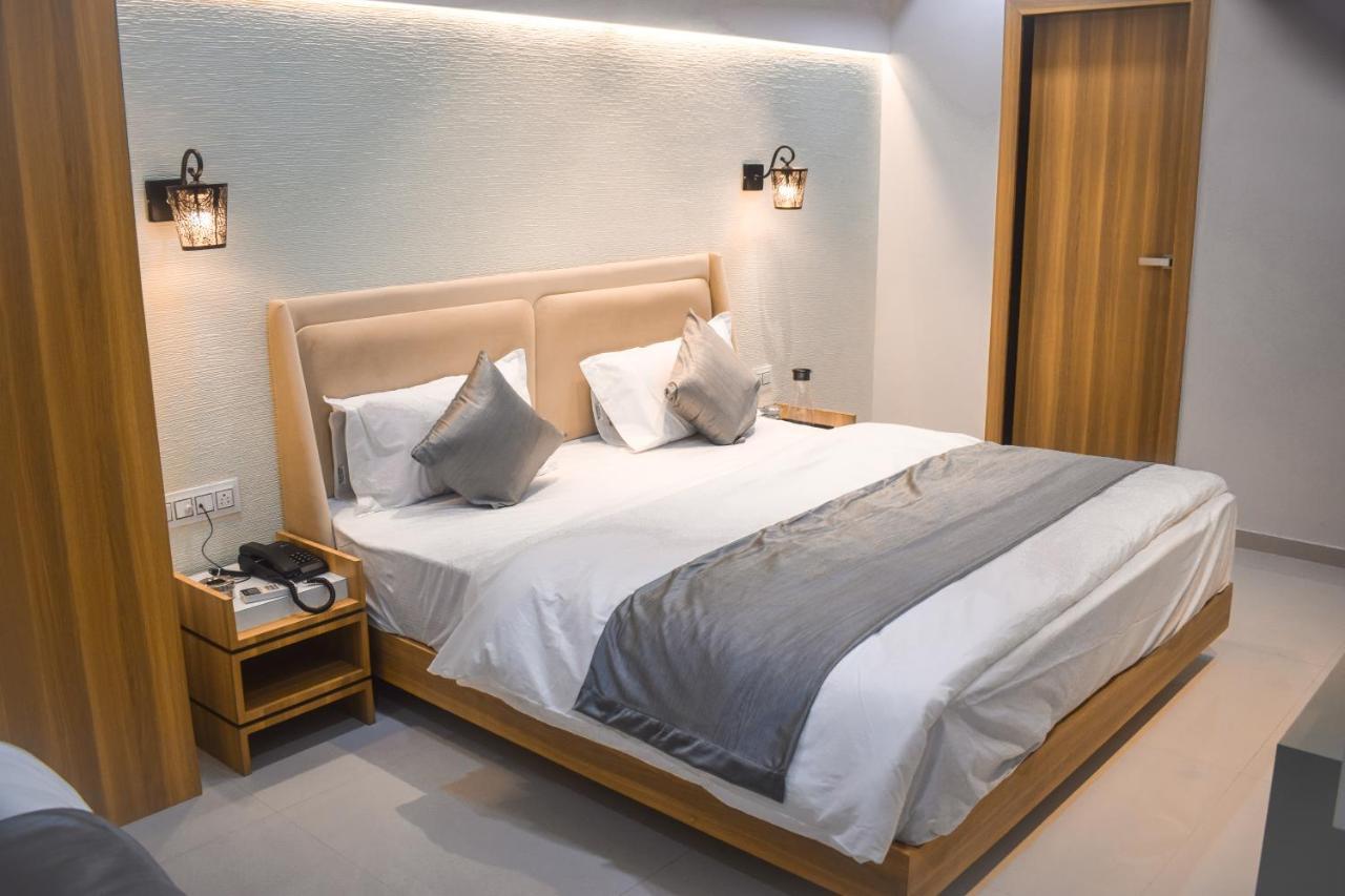 The Grand Crystal Hotel Ahmedabad