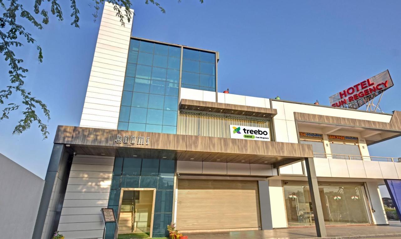 Fun Regency Vitthalapur Gujarat Hotel 3*
