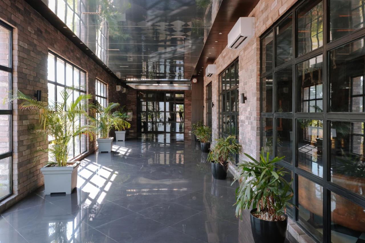 Tribecca Select, Hotel Ahmedabad