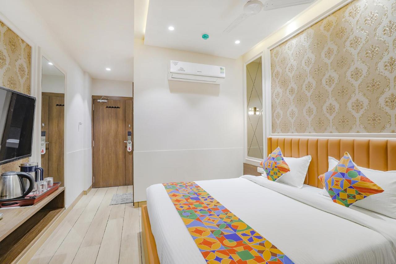 Fabhotel Meritus Hotel