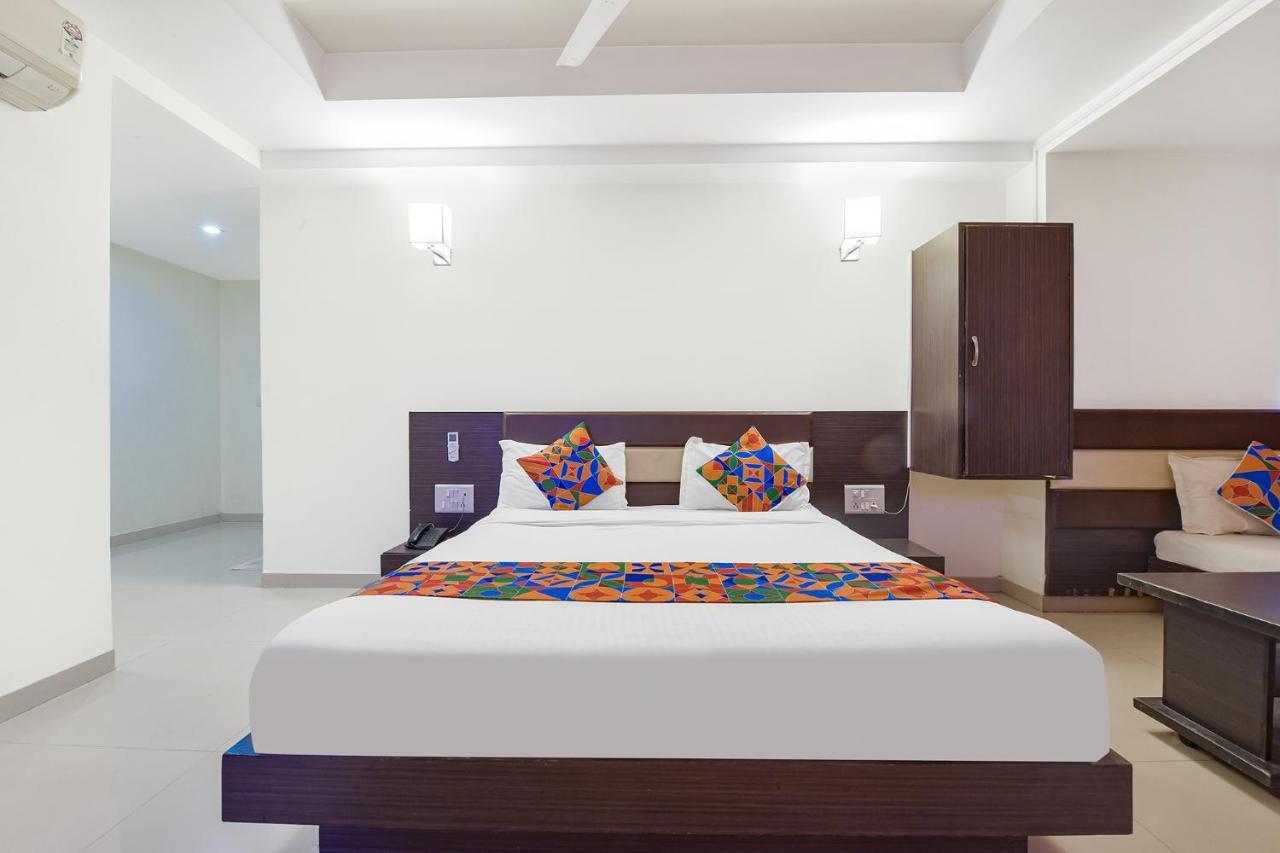 Fabhotel Skyland Ahmedabad