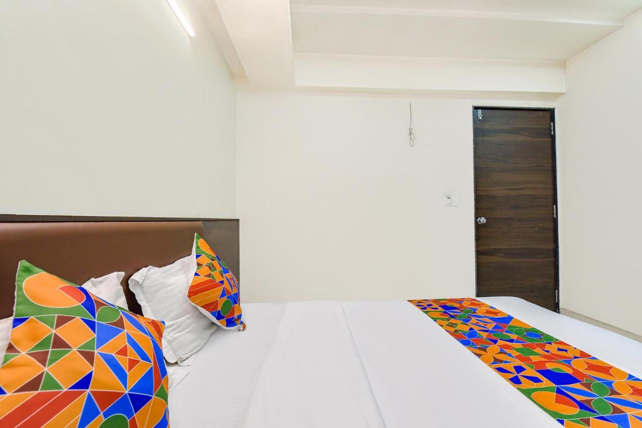 Hotel Fabhotel Crystal - Nr Odau Ring Road Ahmedabad