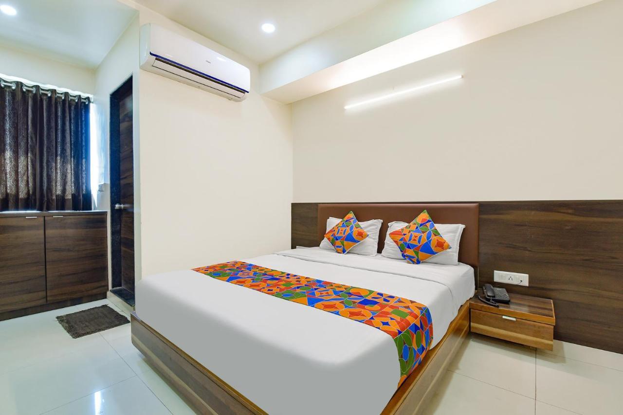 Hotel Fabhotel Crystal - Nr Odau Ring Road Ahmedabad