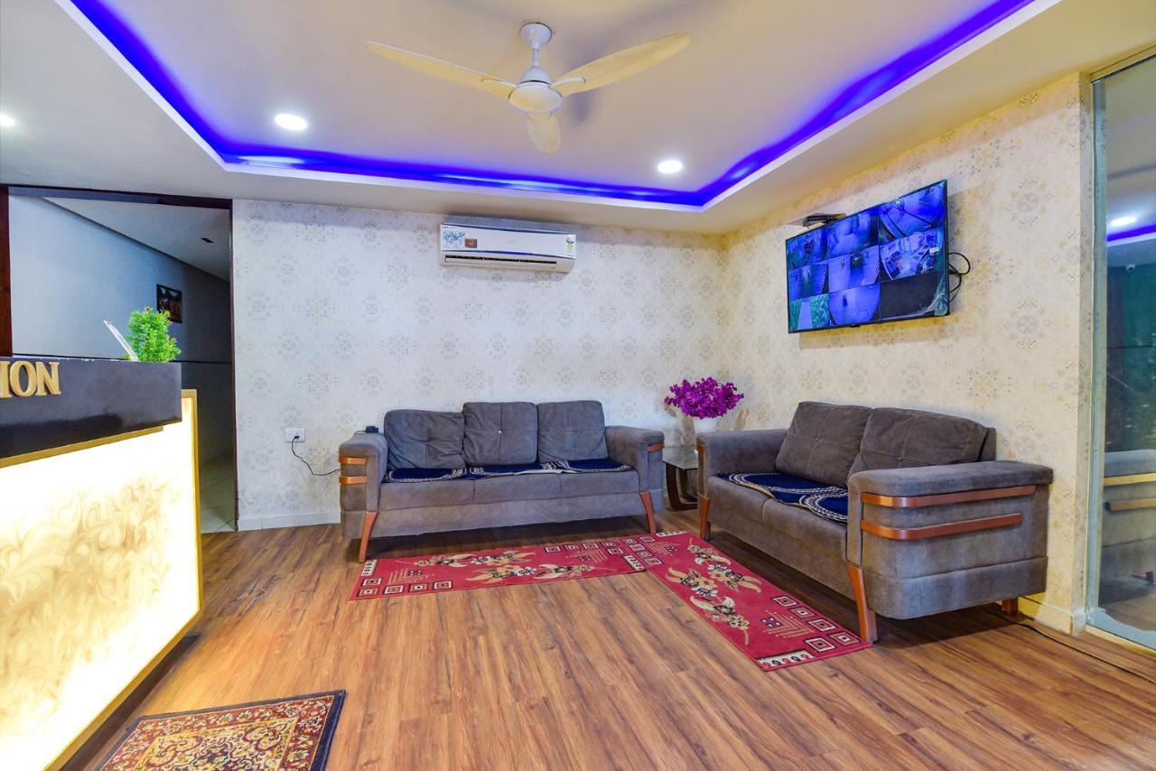 Fabhotel Royal King Ahmedabad