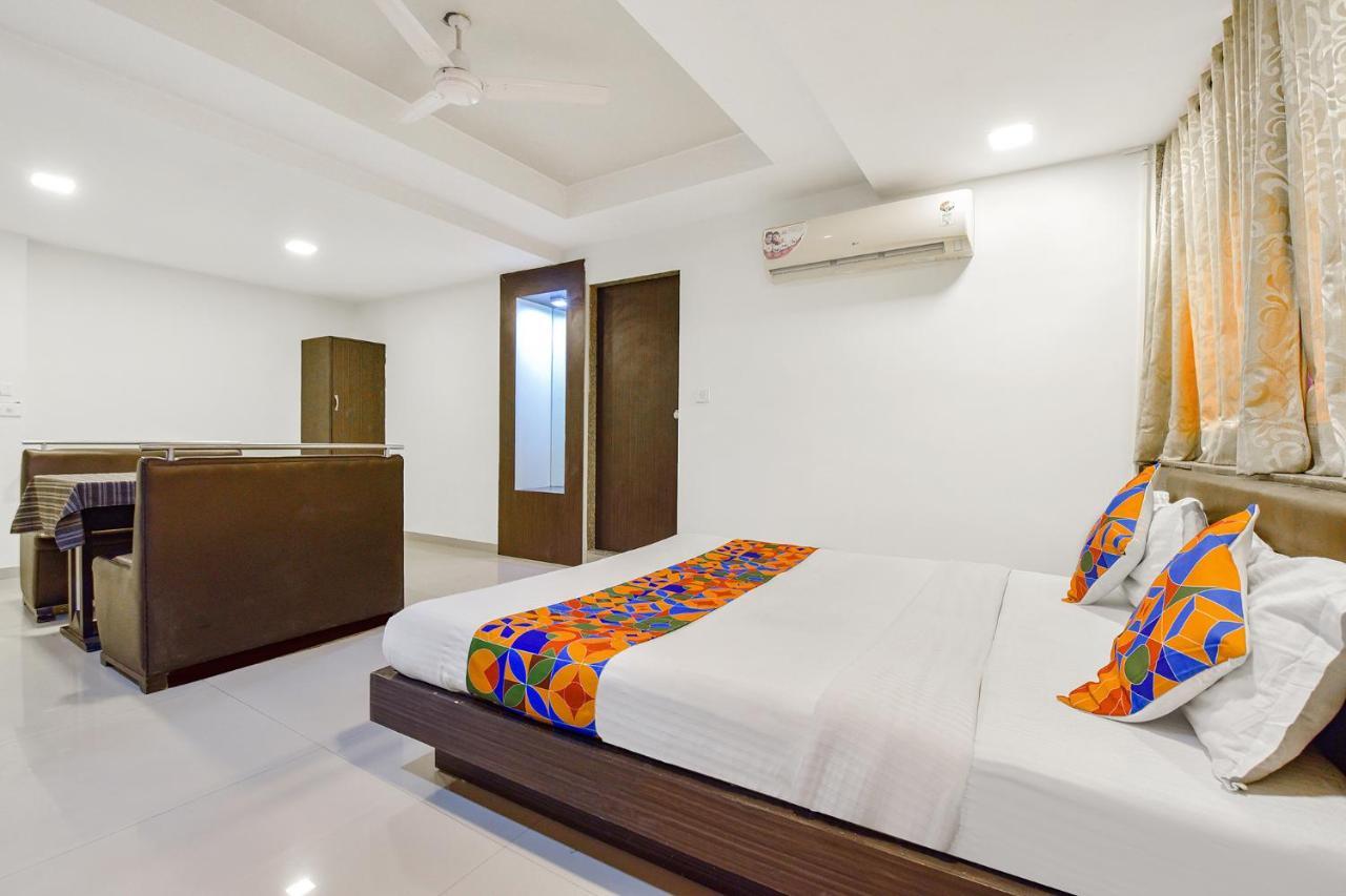 Hotel Fabhotel Skyland