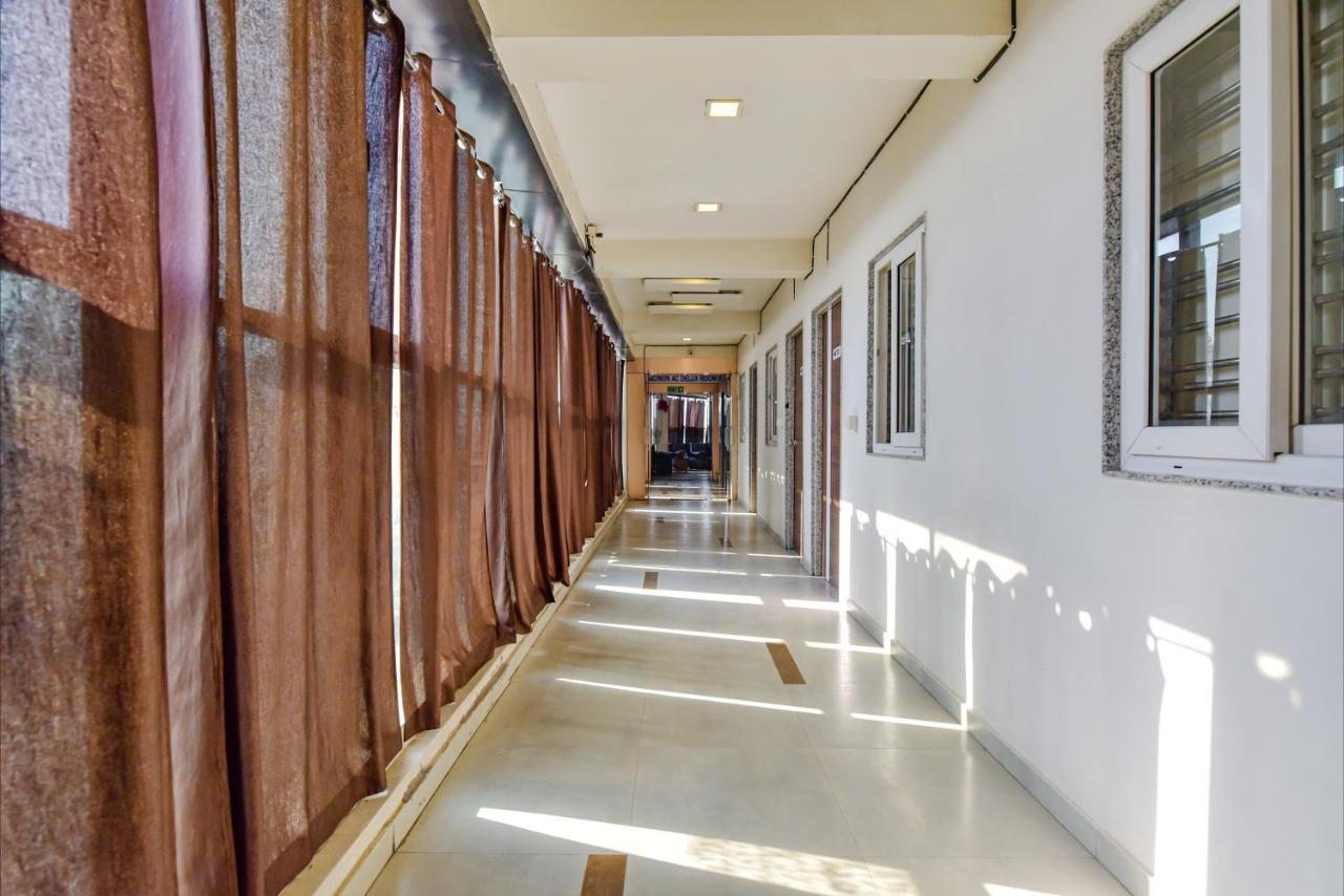 Hotel Fabhotel Tulip Plaza 3*