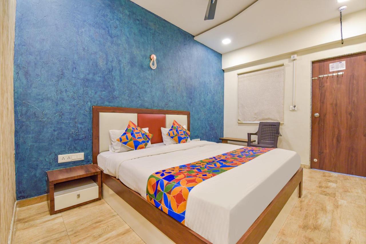 Fabhotel Tulip Plaza 3*