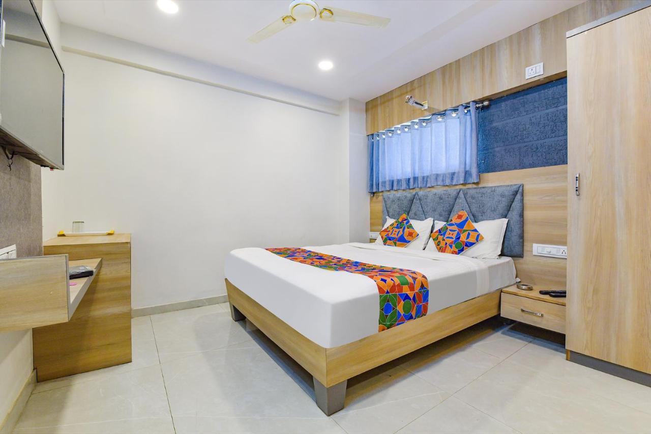 Fabexpress Canada Hotel 3*