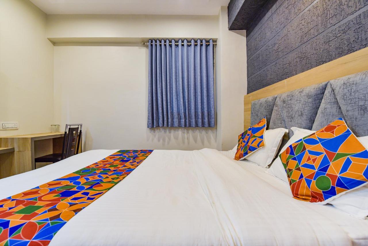 Hotel Fabexpress Canada