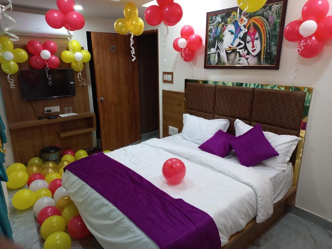 Karnavati Hotel