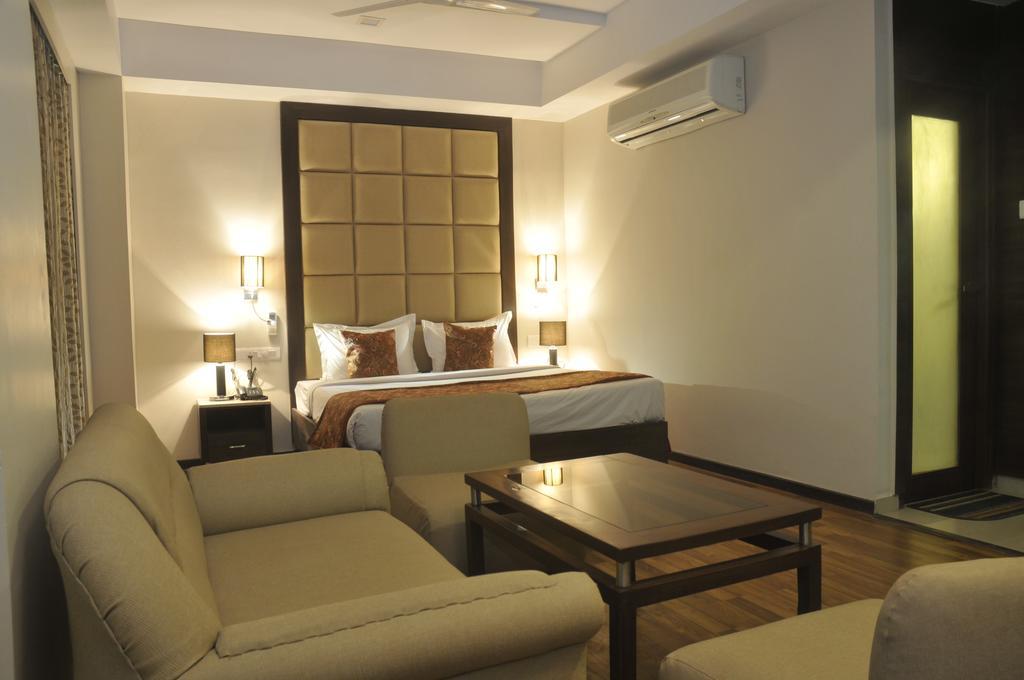 The Grand Eden 3* Ahmedabad
