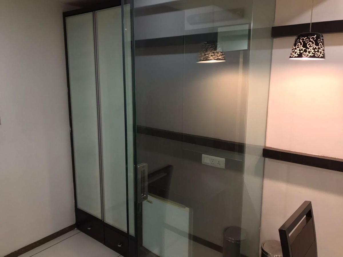 Pearl & Banquets Ahmedabad