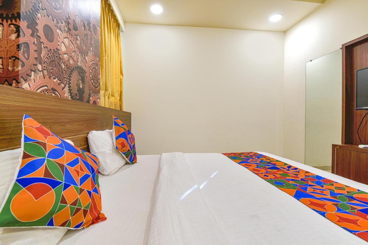 Hotel Fabexpress Pearl Ahmedabad