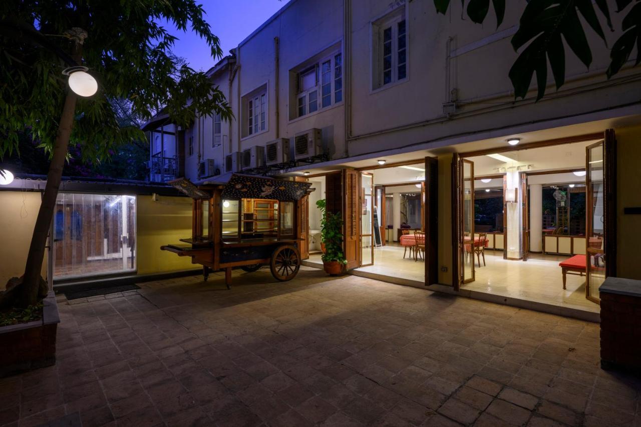 Bed & Breakfast Mangalbag Gallery And Residency Ahmedabad