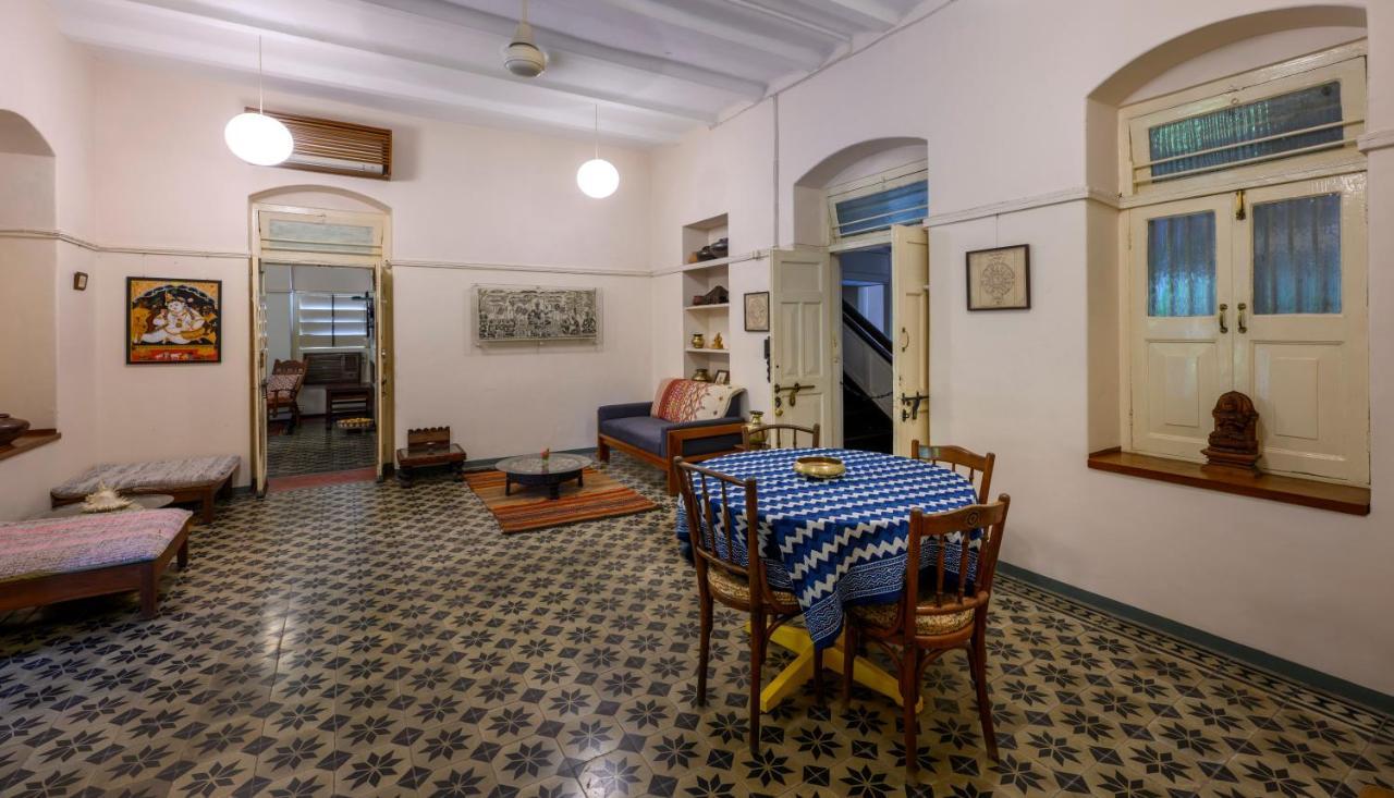 Bed & Breakfast Mangalbag Gallery And Residency