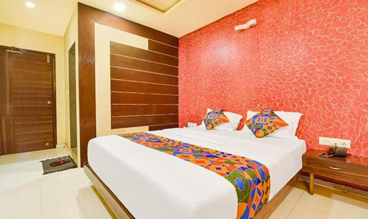 Hotel Fabhotel Kalash Residency Ahmedabad